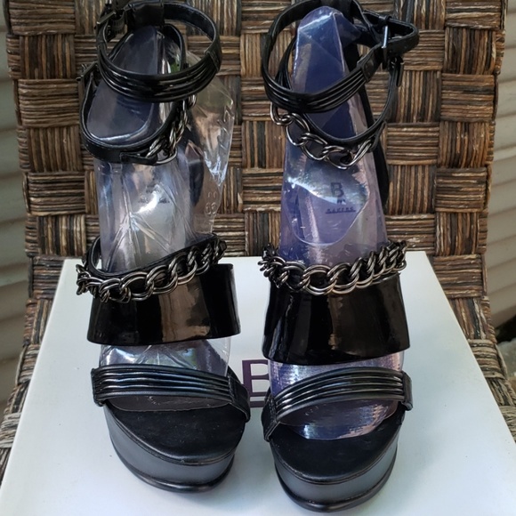 ❤HP❤️ Bakers "Candi" Heels - Picture 3 of 8